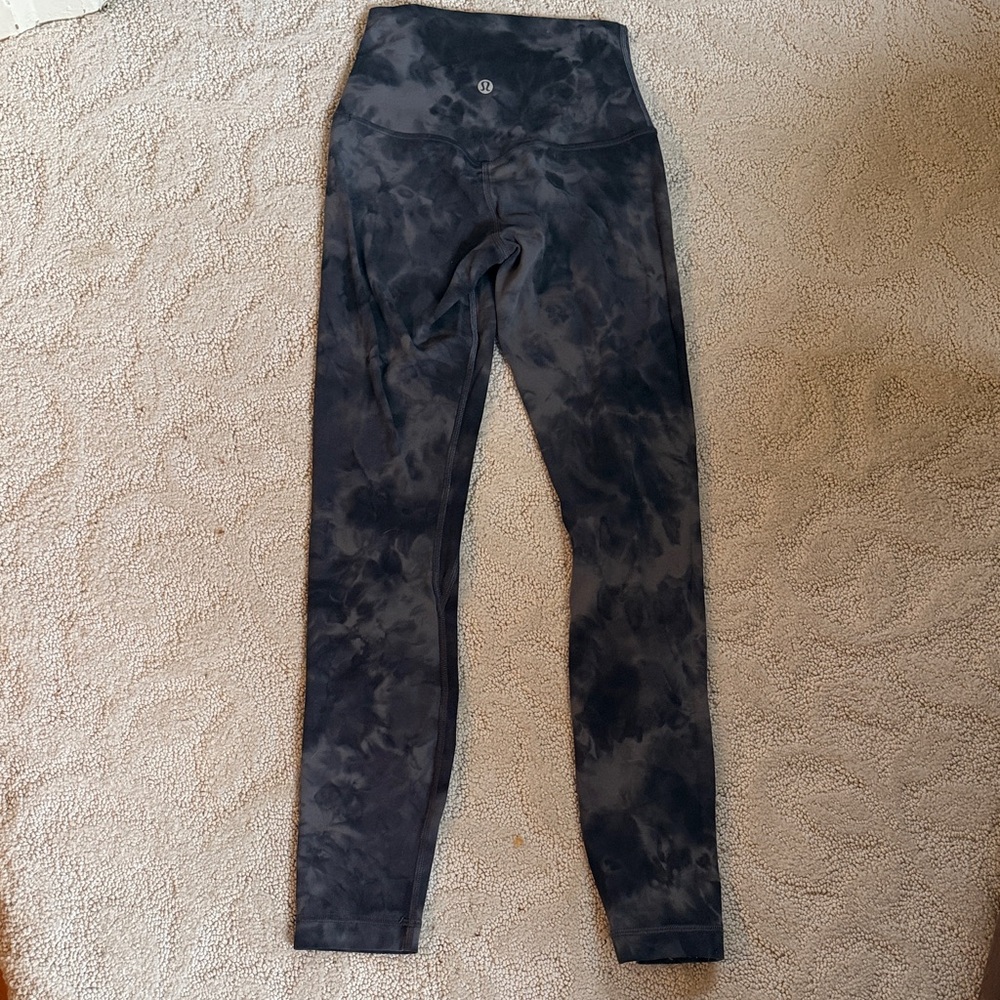 Lululemon Black & Gray Tie-Dye Align 25 Leggings size 2